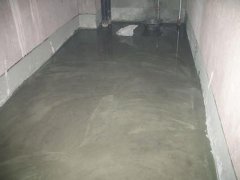 環(huán)氧地坪施工前怎么解決防水層的問題？